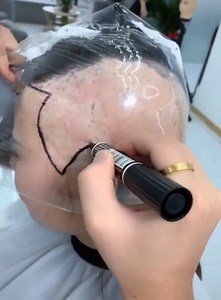Amazing new hair technology | Andrea De Castro Ayala