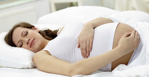 Muttermund: Wenn er sich öffnet, kommt das Baby