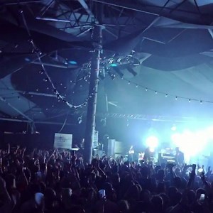 The barn theme tune courtesy of your man Tom Odell 🥁🎺🎸 2018 tickets - barnonthefarm.co.uk | Barn on the Farm Festival