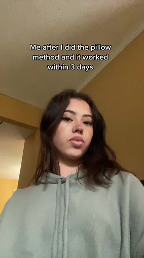 Tut is pinned #pillowmethod #pillowmethodshifting #manifestingtechniques