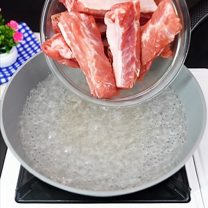 14K views · 71 reactions | L'astuce géniale qui changera votre façon de cuisiner les côtes de porc. | Ma Cuisine | Facebook