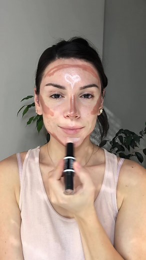 🩵 @wetnwildbeauty #fyp #teamworkmakesthedreamwork #makeup #blue #lipstick