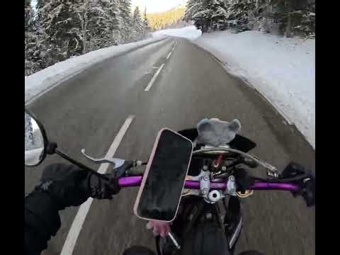 Balade En Montagne (Je glisse)