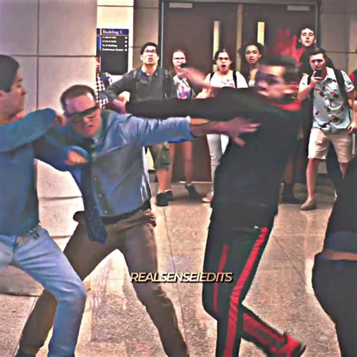 Cobra Kai School Fight 🔥🤯🥋 #cobrakai #cobrakaiedits #cobrakaieditz #cobrakaiseason2 #karatekid