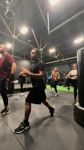 Element Gym Boxing: Time to Work Out