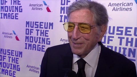 Tony Bennett officially retires from singing live amid Alzheimer’s battle