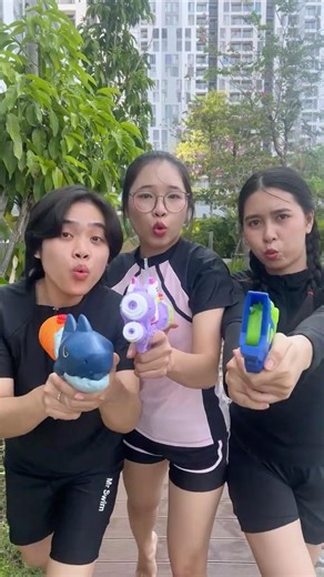 MMS - Bài ca cây súng nước || The water gun song 🔫💦 #shorts #funny