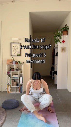 Yoga routine di 10’ per svegliare tutto il corpo 😌 #cicyyoga #crescitapersonale #vitaspirituale