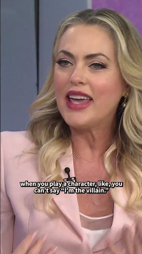 Elaine Hendrix on Meredith Blake Not Being the Villain of the Parent Trap
