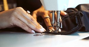 Best Semi Professional Sewing Machine * Moms and Crafters