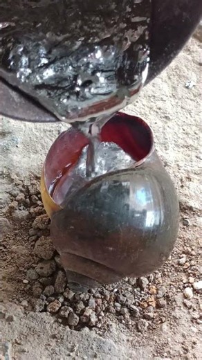 Sand casting process aluminum pour #shorts #DIY #satisfying