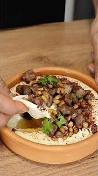 Hummus with Tahini 😍 Creamy, smooth, and with an amazing taste
