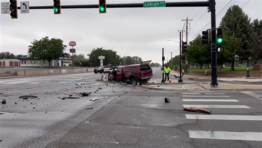 Pueblo Police are investigating a serious 4 car traffic collision at the intersection of Lehigh Ave and Pueblo Blvd. This intersection and surrounding intersections will be closed for several hours to process the scene. Please avoid the area. | Pueblo Police Department