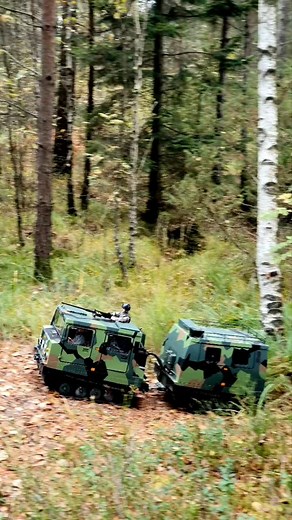 Builtbywikander | New 1/6 scale expedition along tough terrain together with two Bv 206 and a crawler! #bv206 #steyrrso #flashforge3dprinter #esun... | Instagram