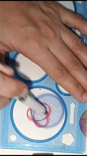 Spirograph patterns in a Flash ⚡️⚡ #spirograph #relaxing