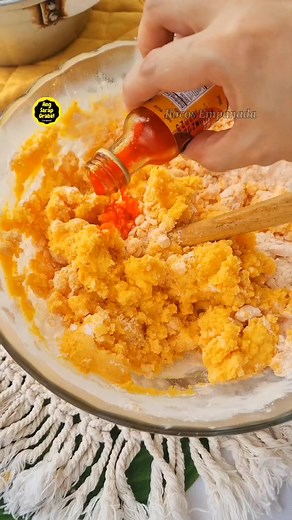 Simple Ilocos Empanada Recipe