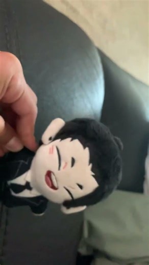 This is to random add me display name is BRINGBACKHEESUNG user name is ilovesteala065