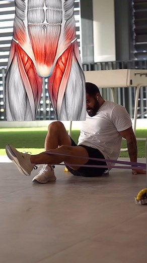 #adductors #stability #InjuryPrevention Muscles of the thigh (adductors) play an important role in preventing knee injuries. 1. Stability and lateral knee control: These muscles help prevent sudden and uncontrollable lateral movements of the knee by pulling the thigh towards the body's midline, which may otherwise result in injuries such as twisting or tearing of ligaments. 2. Proportional force distribution: During physical activities like running, jumping, or rapid changes in direction, thigh 