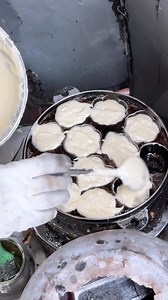 602K views · 5.2K reactions | ☘️Bánh bông lan ngon, nổi tiếng 13 năm ở đường Võ Thị Sáu, Mỹ Xuyên, Long Xuyên, An Giang Xem review ở tiktok: https://www.tiktok.com/@angiangbietgireviewnay?_t=8s9Mat1wxNq&_r=1 | An Giang biết gì review nấy | Facebook