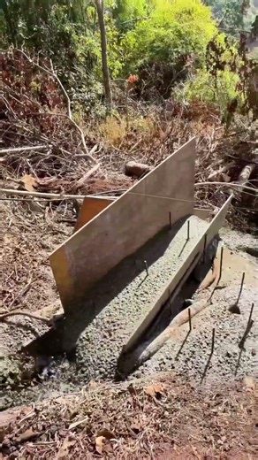 The process of constructing a drainage ditch