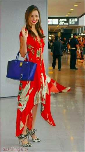 Miranda Kerr Street Style Outfits, Candids Fashion Looks and Appearences #styleinspiration