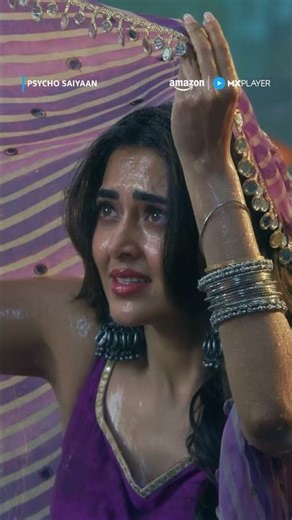 That First Eye Contact With Your Crush ❤️ | Psycho Saiyaan | Tejasswi Prakash | Amazon MX Player