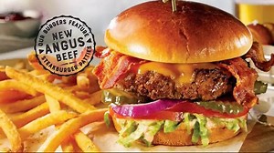 Main Event Entertainment TV Spot, 'Food and Fun Combo Is Here!'