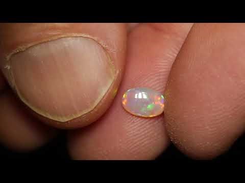 Australian opal gems from Lightning Ridge