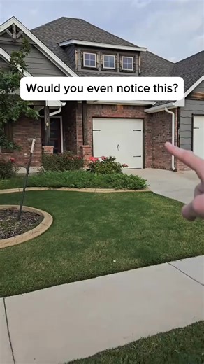 My neighbours house got robbed last week, and my camera caught everything... | Remi