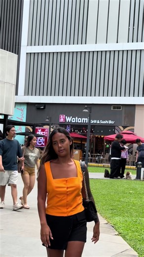 Life of Habibi (@crishabibi)’s video of free sample products