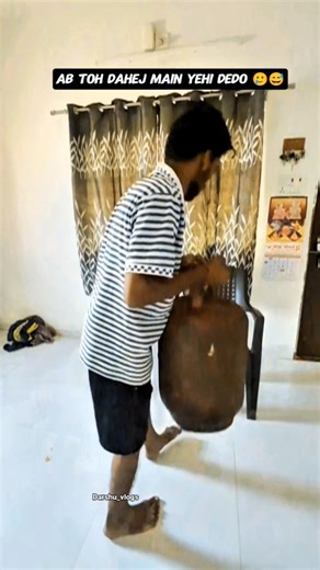 Kıs kiska CYLINDER khatam hua🤣 ? #gascylinder #exlorepage #trendingshorts #youtuber #shorts #funny🤣