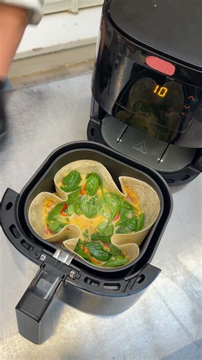 Airfryer Breakfast Omelet 🍳😋 #shorts