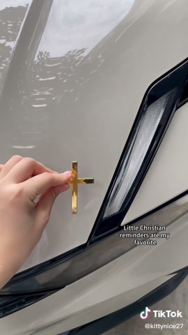Attention all Christians! Check out this awesome cross sticker. It's made of metal which is really cool. I've seen these on a lot of different cars and I really wanted to get one. So I got one for myself and my daughter’s car. It looks so clean! They come in black, chrome, gold & red and I went with the black ones. Little Christian reminders are my favorite!! If you want to buy one, click the link on my video. There's a really good deal going on, so don't miss out! #jesus #cross #godisgood #fait