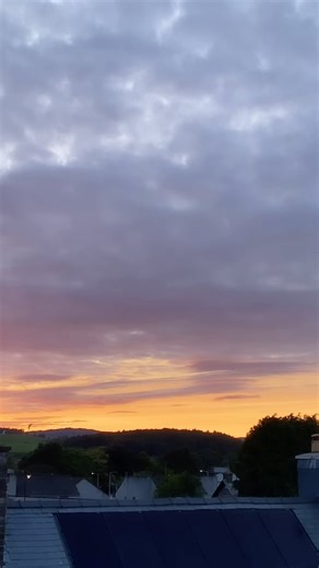 Spoken word of my poem ‘Faith’ Inspired by the 🏝️ @poets_island prompt ‘life is a song’ hosted by @theempressofink I took the video last summer from my favourite sunset spot in the garden. Let me know if you like this in the comments 🖤 and feel free to save and share. My debut poetry collection ‘The Weight of Missing’ is out now Links to purchase in my bio 📖 ——- I am unerring faith. A prayer spoken softly at the edge of night. Spun into shadows cast by day’s disavowed light. I am shaped in th