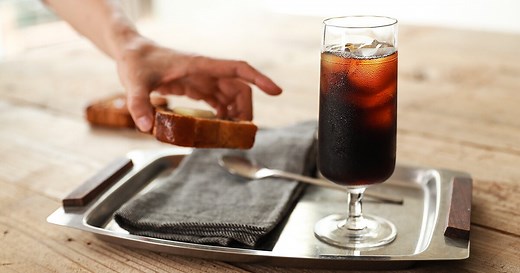 アイスコーヒー（急冷式） | 淹れ方 | BALMUDA The Pot | バルミューダ株式会社