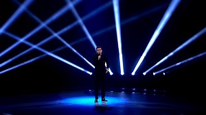 Harrison sings 'Unchained Melody' and it's AMAZING! #TheVoice #BlindAuditions | The Voice Global