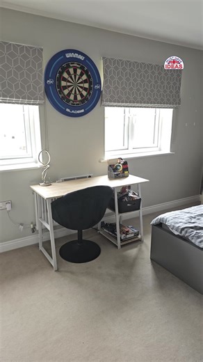 Turn that thermostat down... Heat Hero is here to SUPERCHARGE your radiators! 🦸🔥🌡️ 🪙Less than 1p per hour to run 🚫REDUCE heat loss ❄️ELIMINATE cold spots 💸SAVE MONEY on energy bills! 🇬🇧 Buy from a trusted family-run UK business musthaveideas.co.uk/products/heat-hero | Must Have Ideas UK