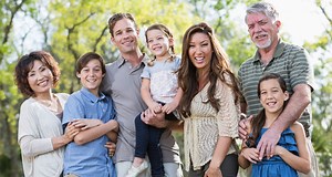 Intergeneration Family ผสานสายใยความผูกพัน สู่สมการแห่งความสุขของครอบครัวยุคใหม่ - Forbes Thailand