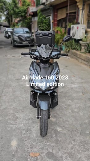 11K views · 88 reactions | For sale/swap Airblade 160 abs 2023 limited edition 7k plus orig odo 2 remote/code/comp keys Manual booklet Original or and cr 1st owner open dos 2 id with 3 sign With casa receipt With plate Reg till feb 2025 Includes Box and bracket Mini diriving light All stock engine Gas and go Smooth manakbo Gagamitin mo na lng Makinis pwede sa maselan Pickup only North caloocan Waze:kingstown 2 clubhouse | ONE PIECE MOTO Buy & Sell | Facebook