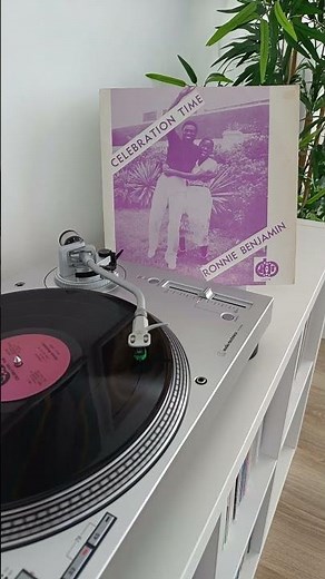 Ronnie Benjamin - Stand Up - Reggae Vinyl #Shorts