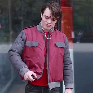 518K views · 938 reactions | This jacket can dry itself. | Insider Tech | Facebook