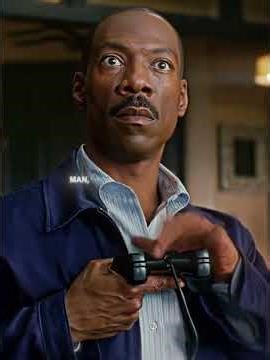 What happens when aliens visit earth? | Meet Dave edit