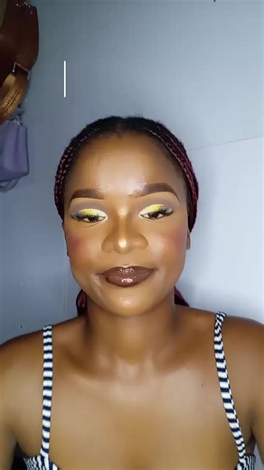 Using Natural Sunlight for Stunning Makeup Looks