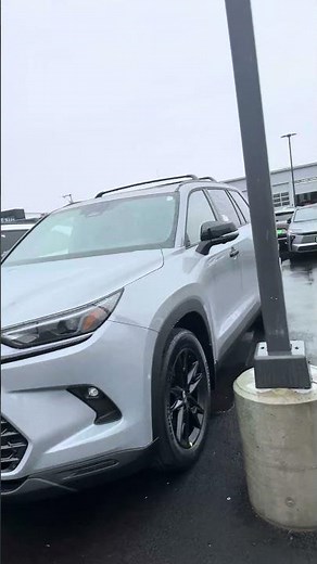 This Grand Highlander has 360-degree cameras AND heated seats 🤩 #toyota #suv #shorts