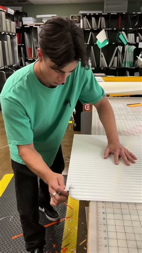 World's fastest worker