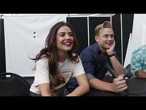 NYCC 2018 Interview | TELL ME A STORY - Danielle Campbell & Billy Magnussen