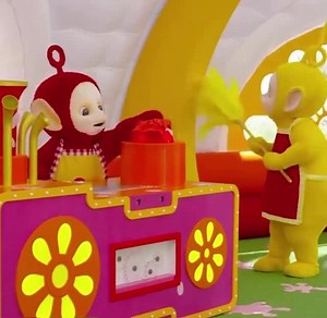 35K views · 1.7K reactions | It’s Noo-Noo’s favorite day of the year… when the Teletubbies do their spring cleaning of their Home Dome! Have you started tidying up your Home Dome yet? 識 | Teletubbies | Facebook