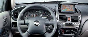 Nissan Almera (2000 - 2002)