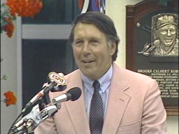 Brooks Robinson inducted into HOF