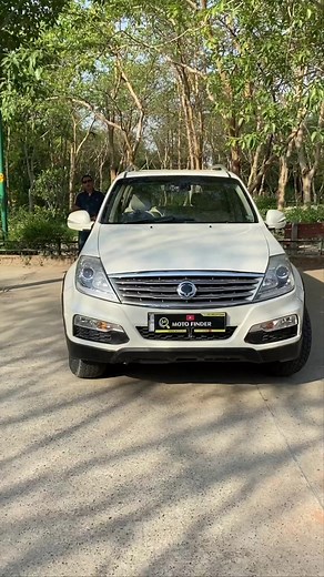 2.9K views · 34 reactions | Mahindra SsangYong Rexton RX-7/ Model - 2013 / Price - 5.50 Lakhs #mahindrassangyong #mahindra #usedcars #luxurycars #vasimkhan1107 #motofinder #youtuber #instagramer #facebookers #automobile #sale | Moto Finder | Facebook